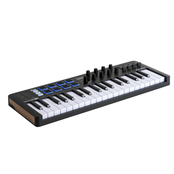 MiniLab 37 Black (2) MiniLab 37 Black (2)