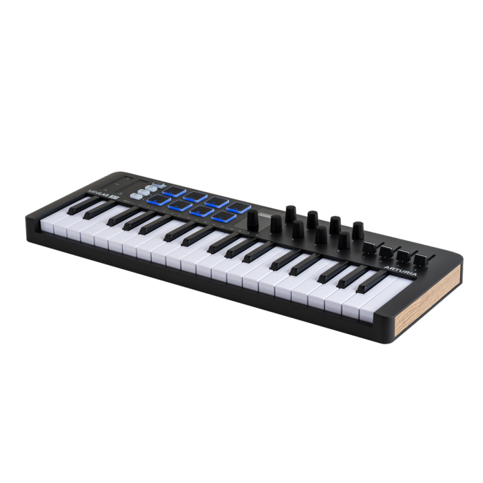 MiniLab 37 Black (3) MiniLab 37 Black (3)